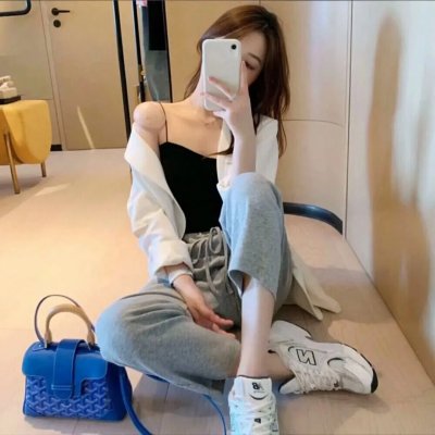 似人非人海报